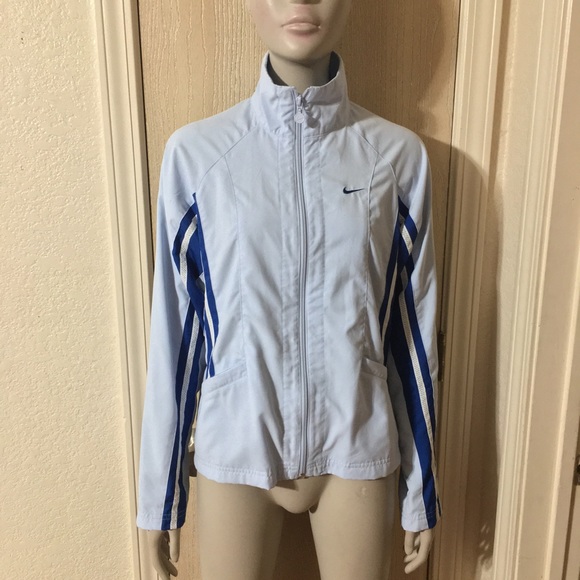 Nike Jackets & Blazers - 💙🆕Women’s Nike Jacket💙